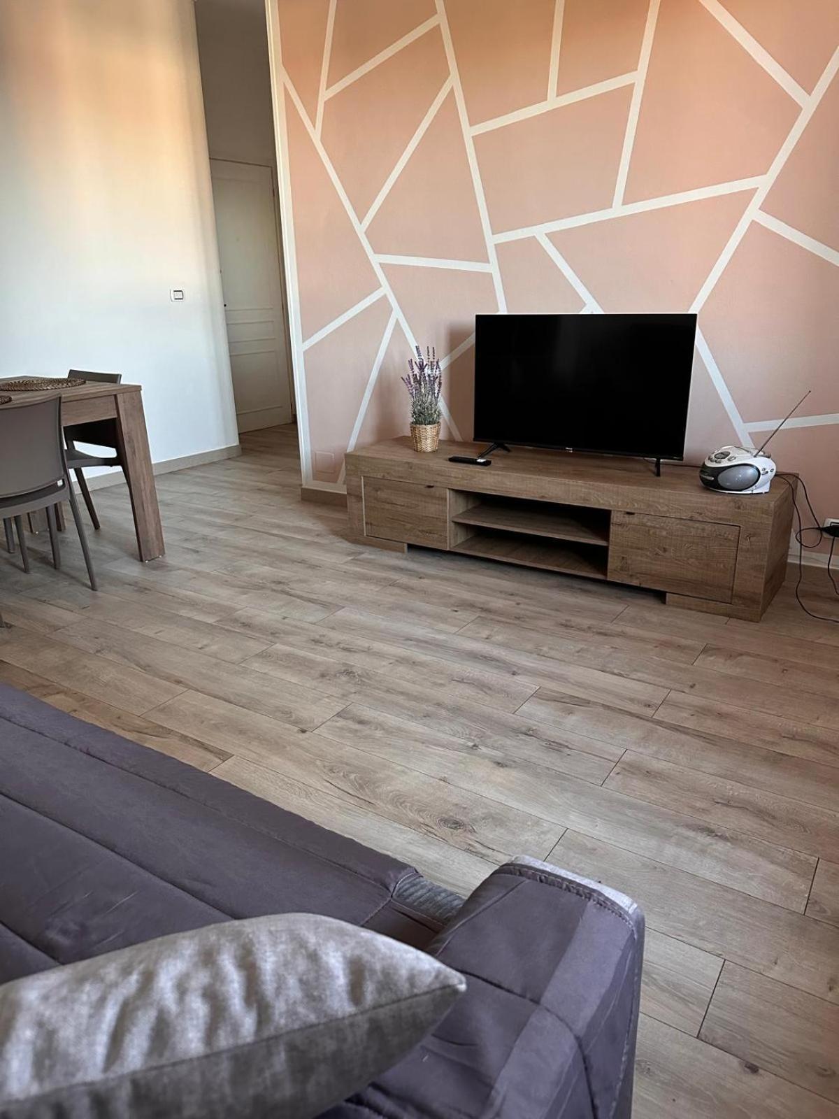 My House Apartment Roddino Ngoại thất bức ảnh